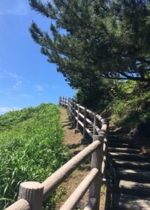 三崎公園見晴らし台石段